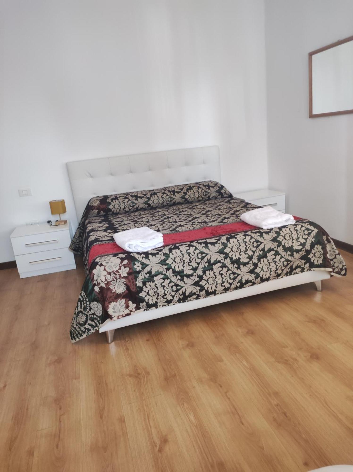 Abc Guest House Mestre Luaran gambar